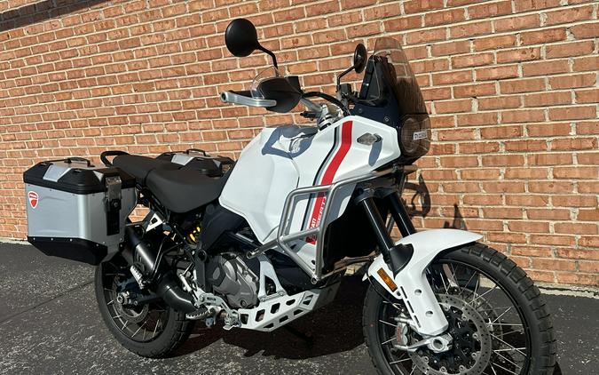 2025 Ducati DesertX