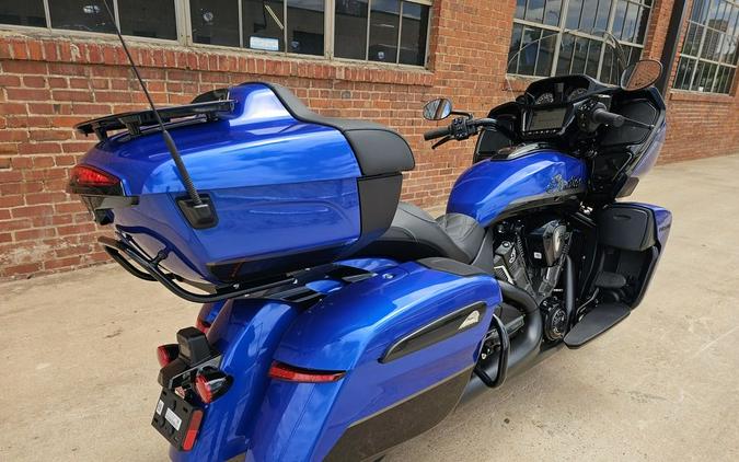 2026 Indian Motorcycle® Pursuit 112 Dark Horse® with PowerBand Audio Package