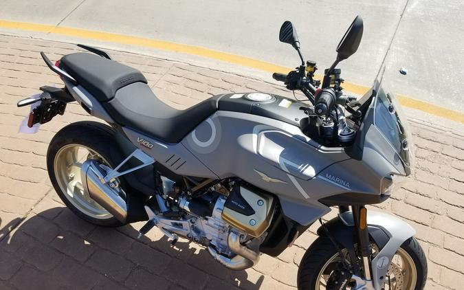 2023 Moto Guzzi V100 Mandello Aviazione Navale