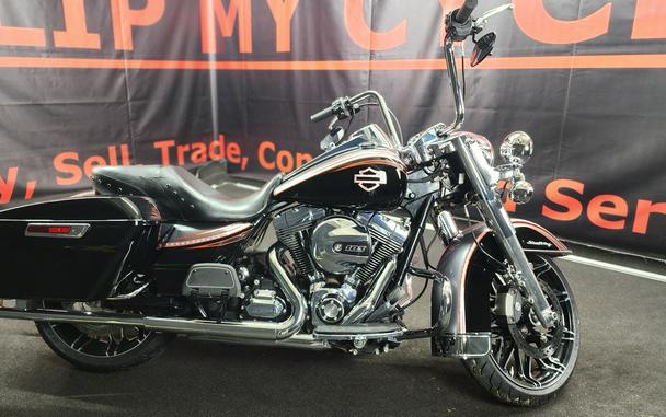 2016 Harley-Davidson® FLHR ROAD KING