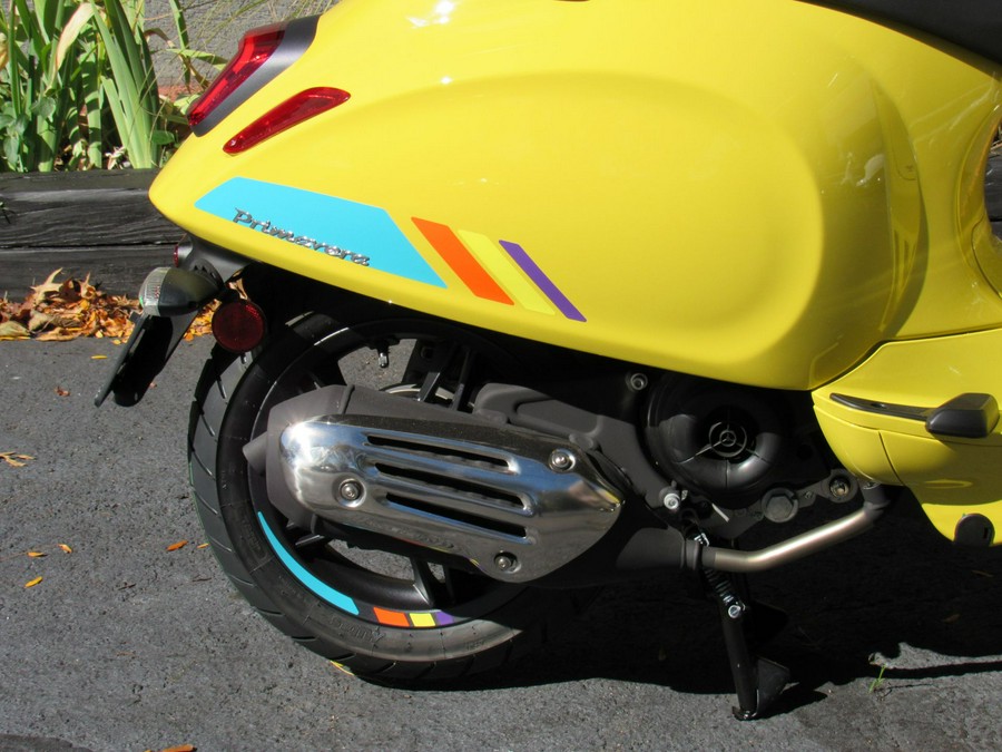 2024 Vespa Primavera 50 S