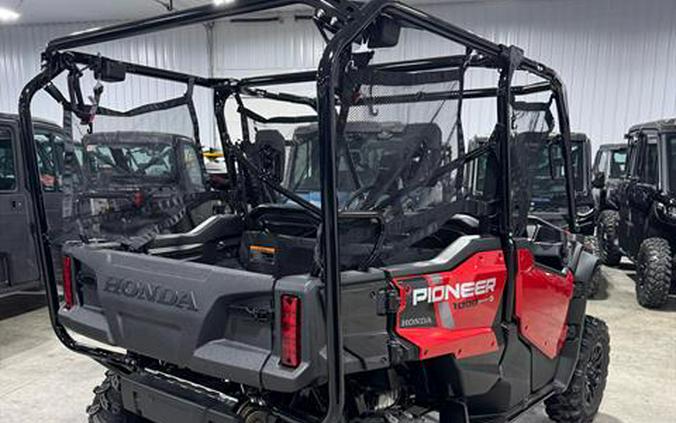 2025 Honda Pioneer 1000-5 Deluxe