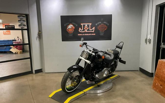 2020 Harley-Davidson® FLSL - Softail® Softail Slim®