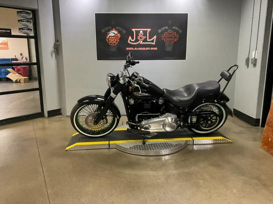 2020 Harley-Davidson® FLSL - Softail® Softail Slim®