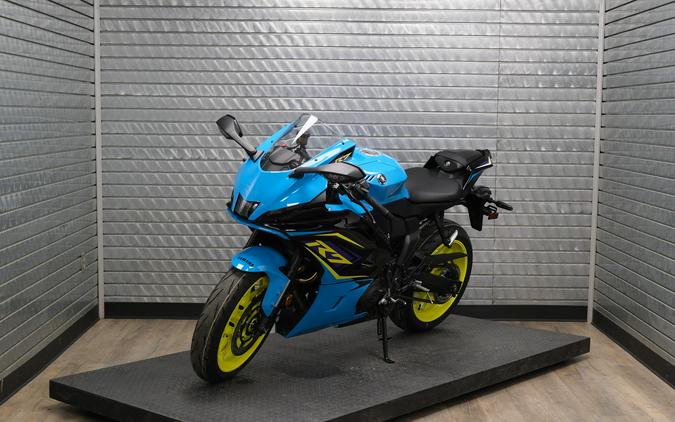 2026 YAMAHA YZFR7