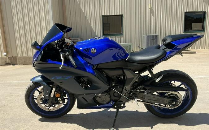 2022 Yamaha YZF R7