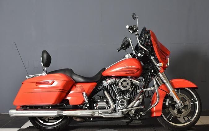 2017 Harley-Davidson Street Glide Special FLHXS