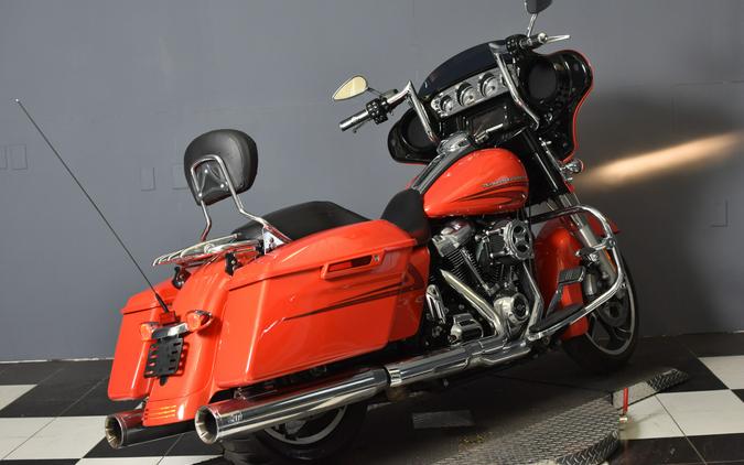2017 Harley-Davidson Street Glide Special FLHXS