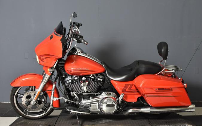 2017 Harley-Davidson Street Glide Special FLHXS