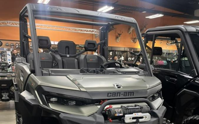2026 Can-Am Defender X mr with Half Doors HD11