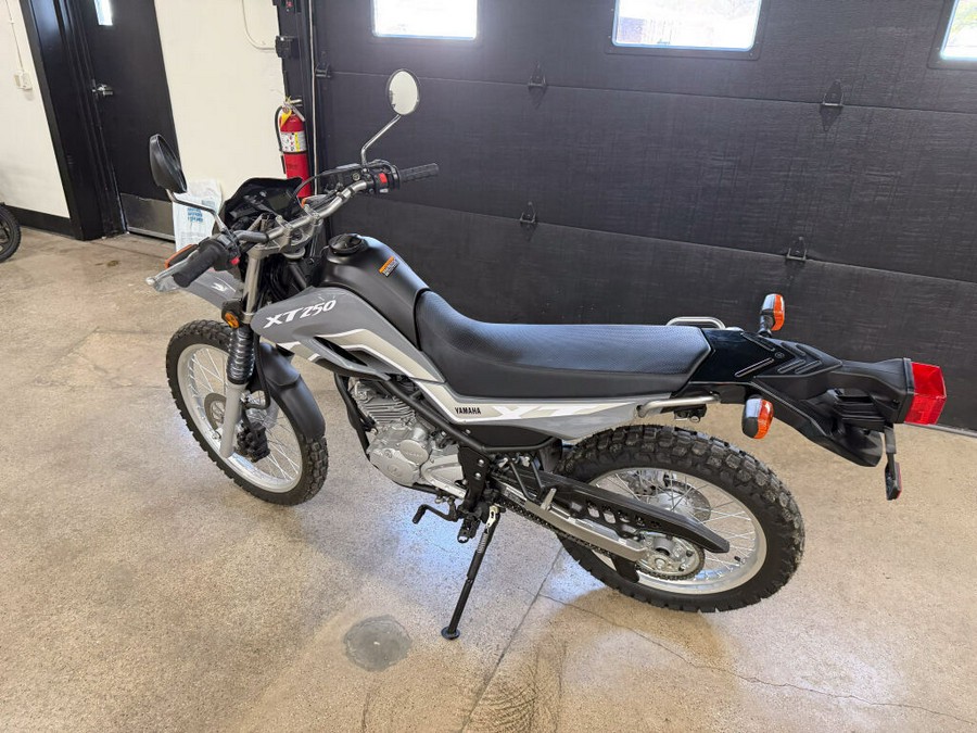 2024 Yamaha XT 250