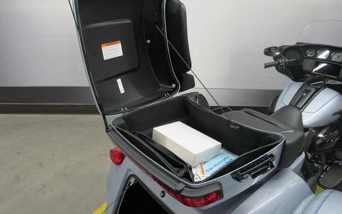 2025 Harley-Davidson® FLHTCUTG - Tri Glide® Ultra