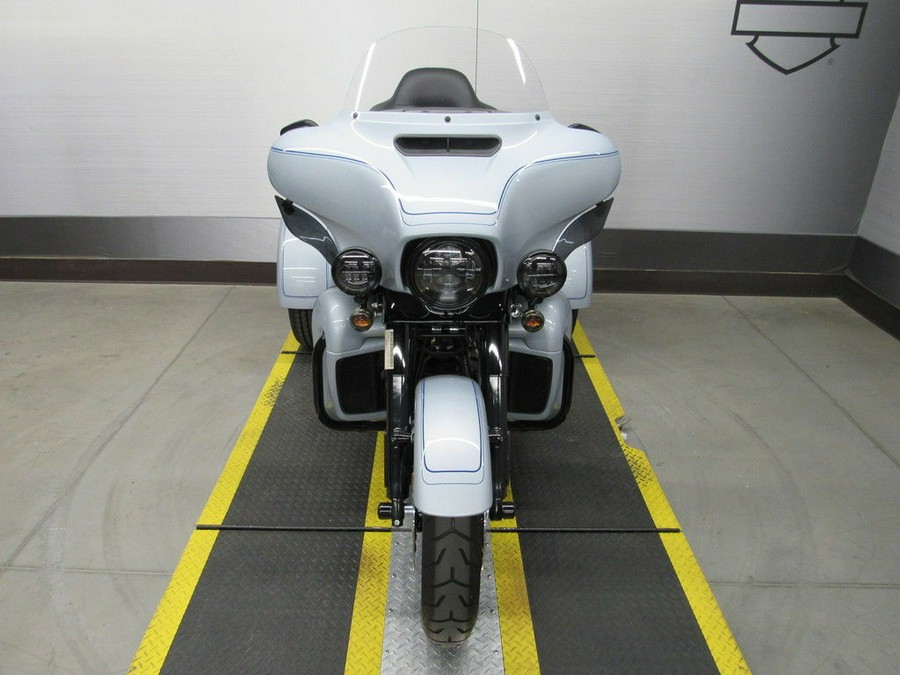 2025 Harley-Davidson® FLHTCUTG - Tri Glide® Ultra