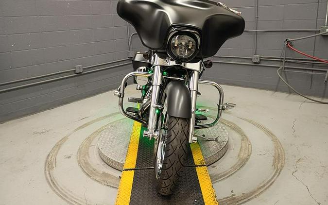 2013 Harley-Davidson® FLHX - Street Glide®