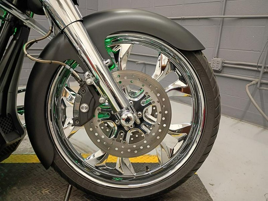 2013 Harley-Davidson® FLHX - Street Glide®