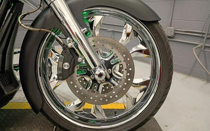 2013 Harley-Davidson® FLHX - Street Glide®