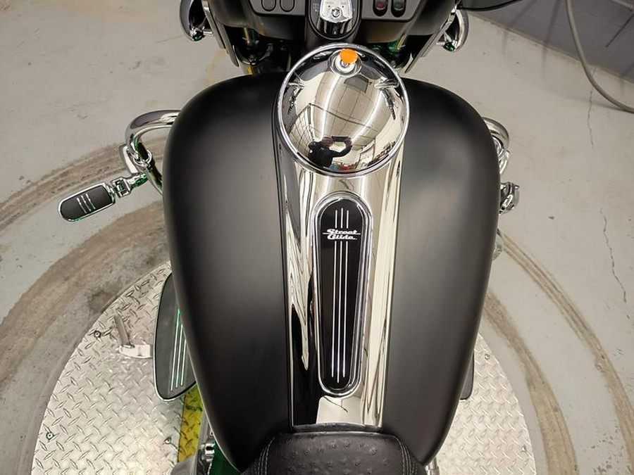 2013 Harley-Davidson® FLHX - Street Glide®