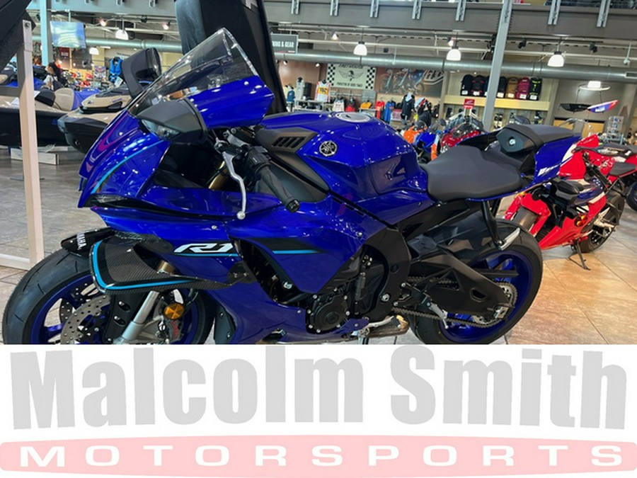 2026 Yamaha YZF R1 CA
