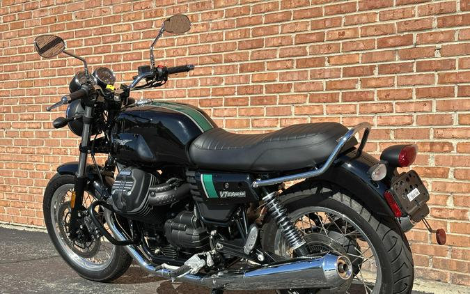 2018 Moto Guzzi V7 III Special
