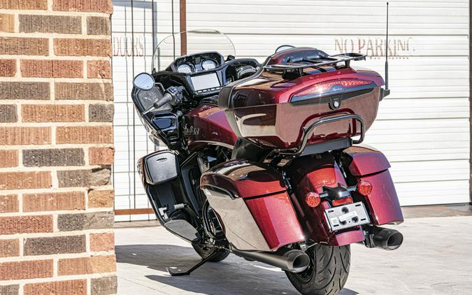 2026 Indian Motorcycle® Pursuit Dark Horse®