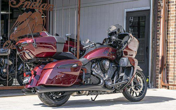 2026 Indian Motorcycle® Pursuit Dark Horse®
