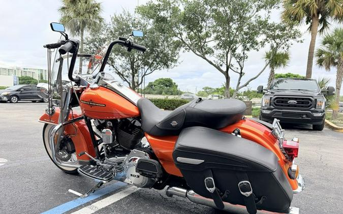 2012 Harley-Davidson Touring FLHRC - Road King Classic