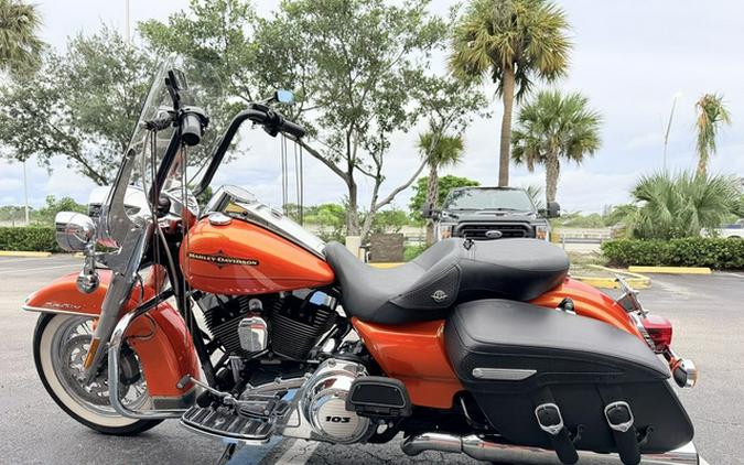 2012 Harley-Davidson Touring FLHRC - Road King Classic