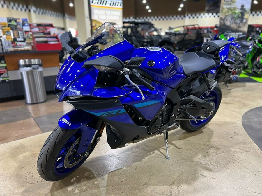 2024 Yamaha YZF-R1