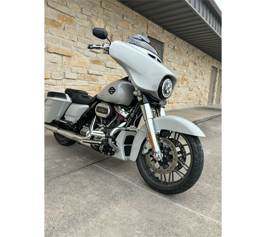 2020 Harley-Davidson CVO Street Glide