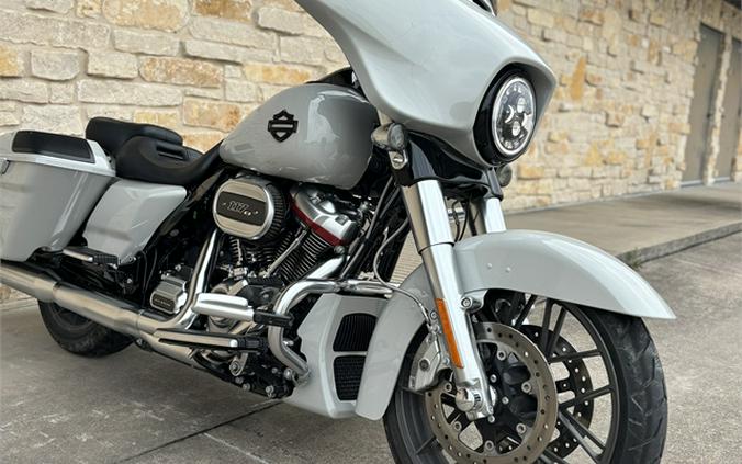 2020 Harley-Davidson CVO Street Glide