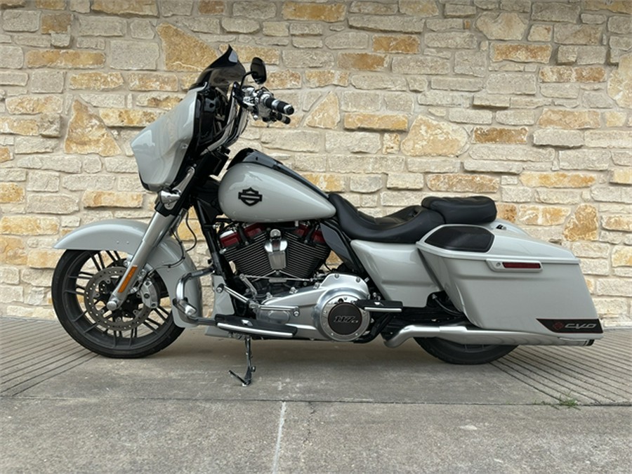 2020 Harley-Davidson CVO Street Glide