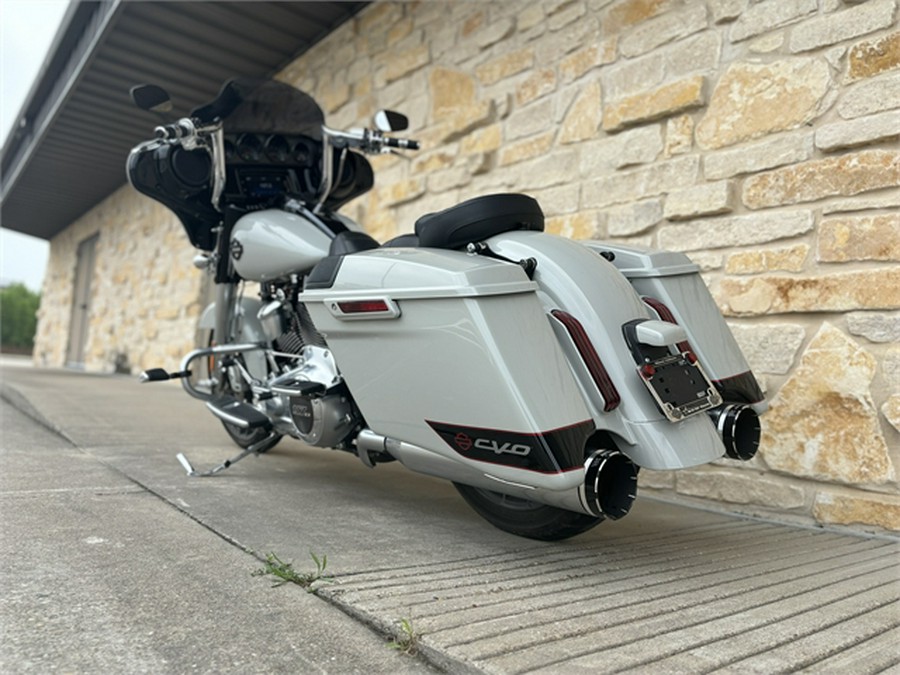 2020 Harley-Davidson CVO Street Glide