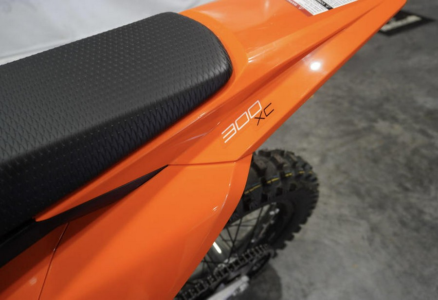 2025 KTM 300 XC