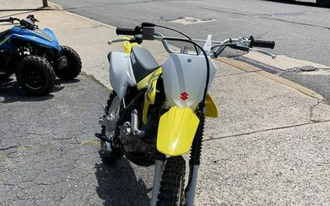 2025 Suzuki DRZ125LM5