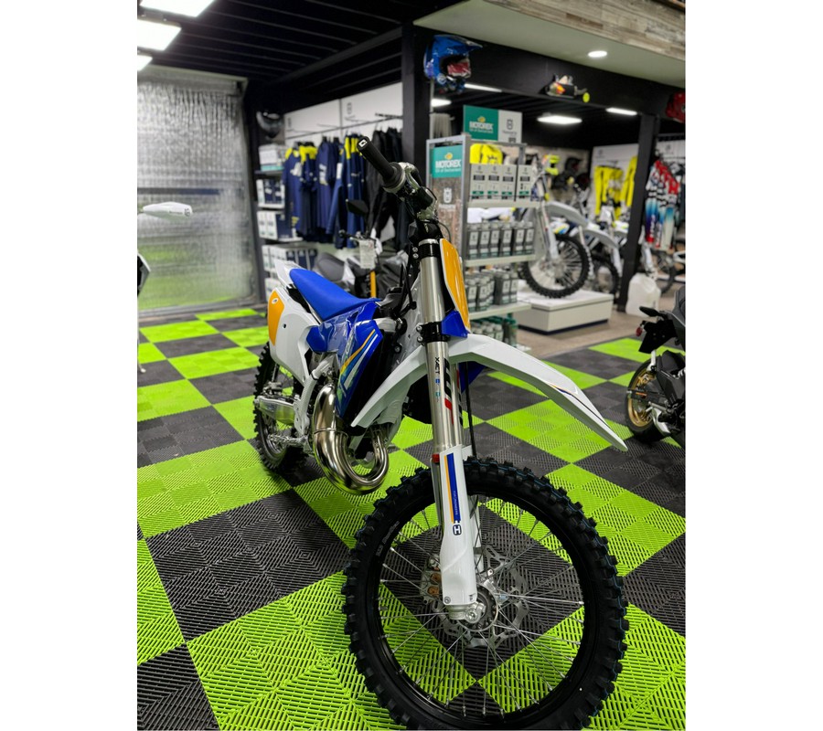 2025 Husqvarna TC Heritage 125