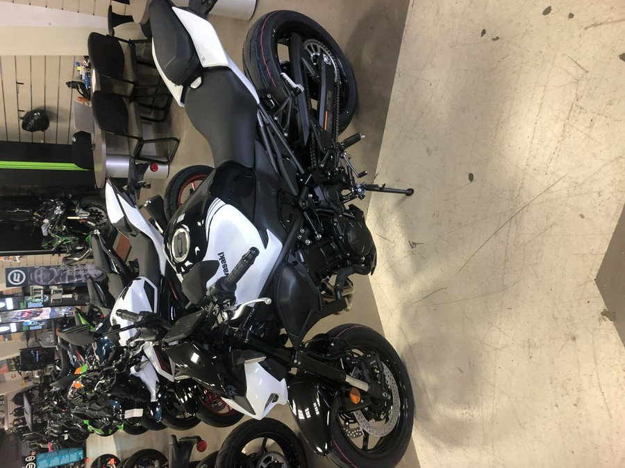 2026 Kawasaki Z900 ABS