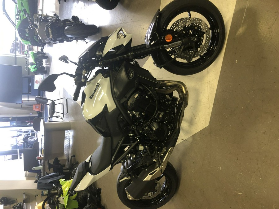 2026 Kawasaki Z900 ABS