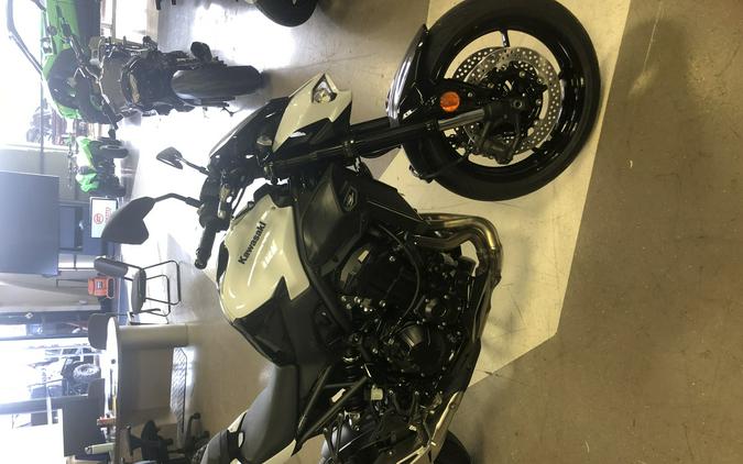 2026 Kawasaki Z900 ABS