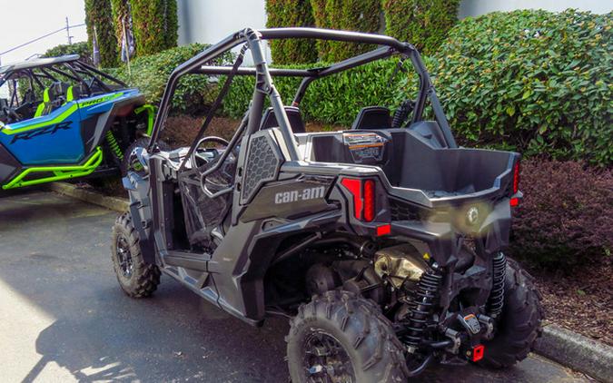 2026 Can-Am Maverick Trail DPS 700