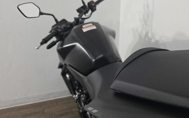 2026 Honda CB750 Hornet E-Clutch