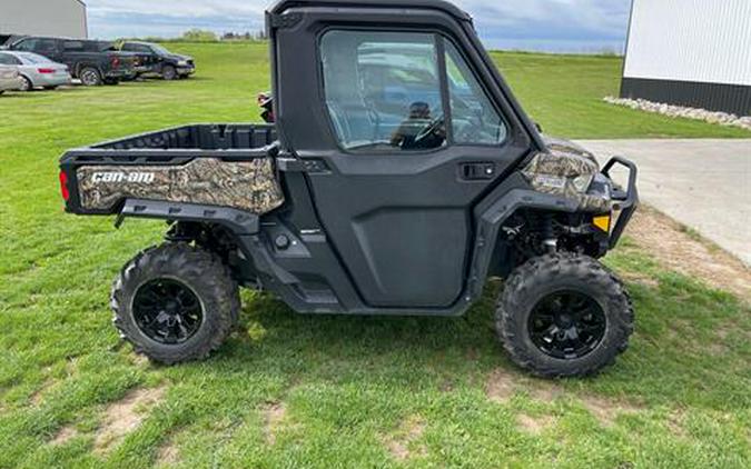 2020 Can-Am Defender Limited HD10