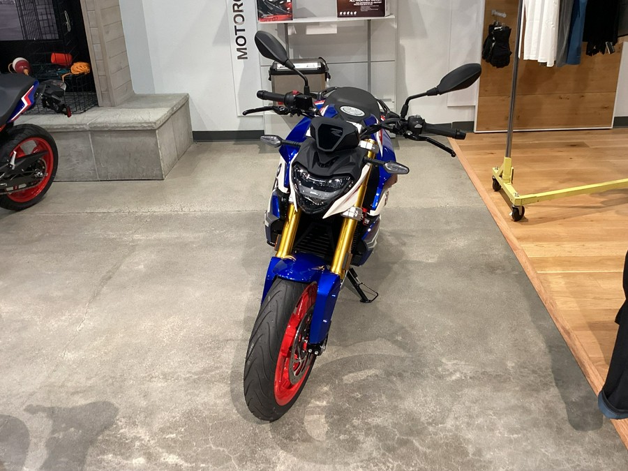 2024 BMW G 310 R