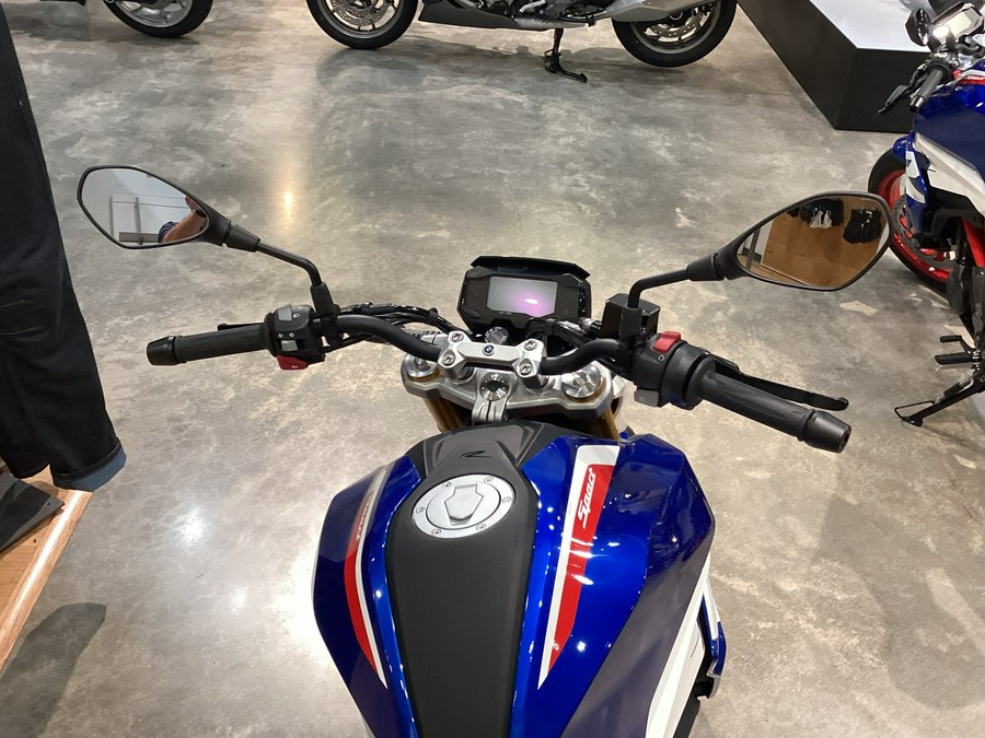 2024 BMW G 310 R