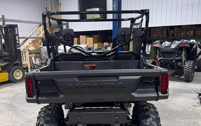2025 Honda Pioneer 1000 Deluxe