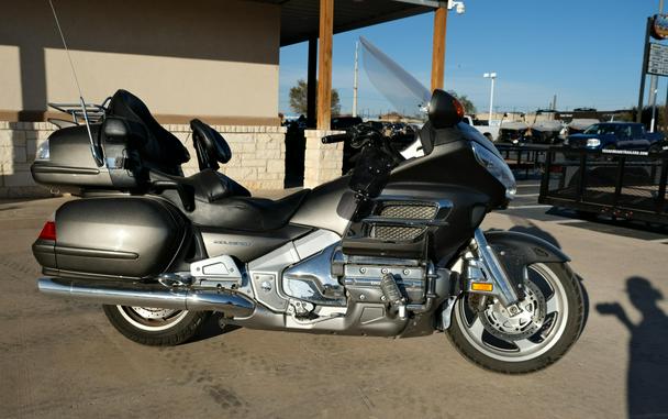 2010 HONDA GOLD WING AUDIO COMFORT