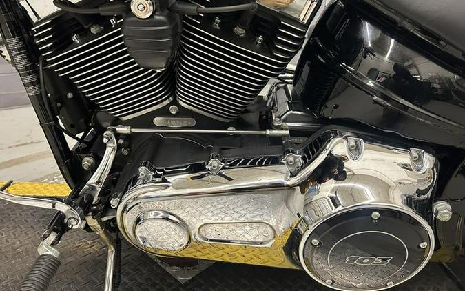 2015 Harley-Davidson® FXSB - Softail® Breakout®