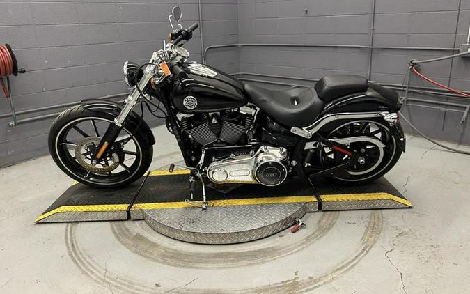 2015 Harley-Davidson® FXSB - Softail® Breakout®