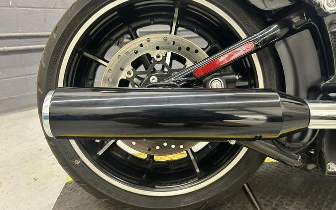 2015 Harley-Davidson® FXSB - Softail® Breakout®
