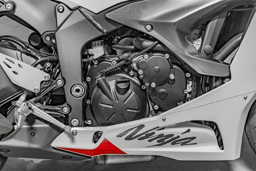 2025 Kawasaki Ninja ZX-6R