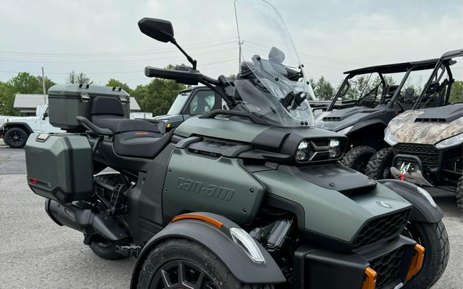 2025 Can-Am Canyon Redrock